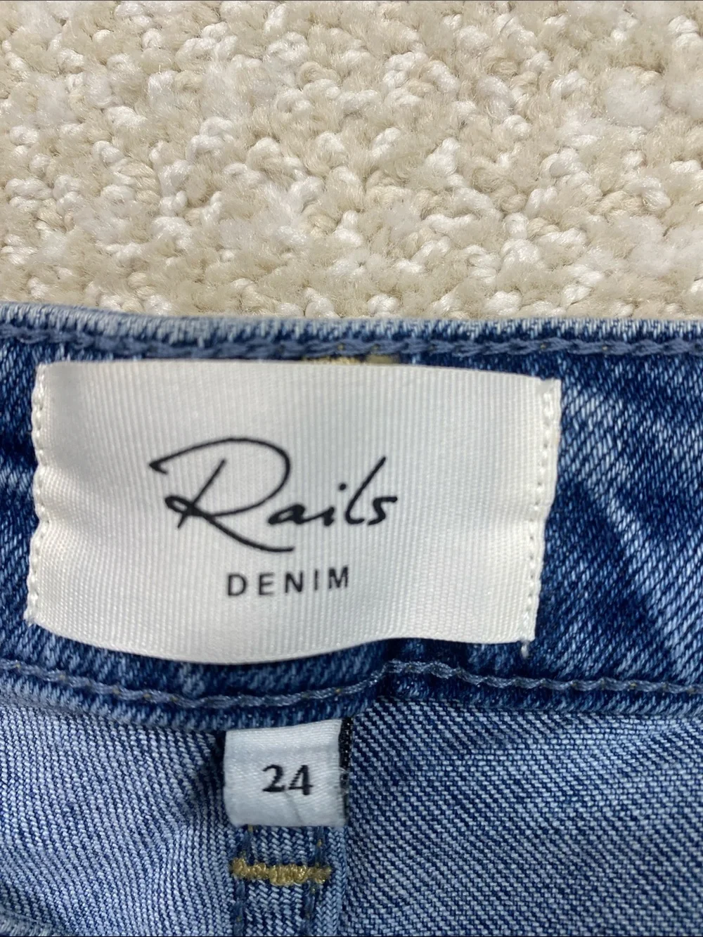 Rails Straight-Leg Jeans in Light Blue Wash High rise straight Size 24 100%Cott